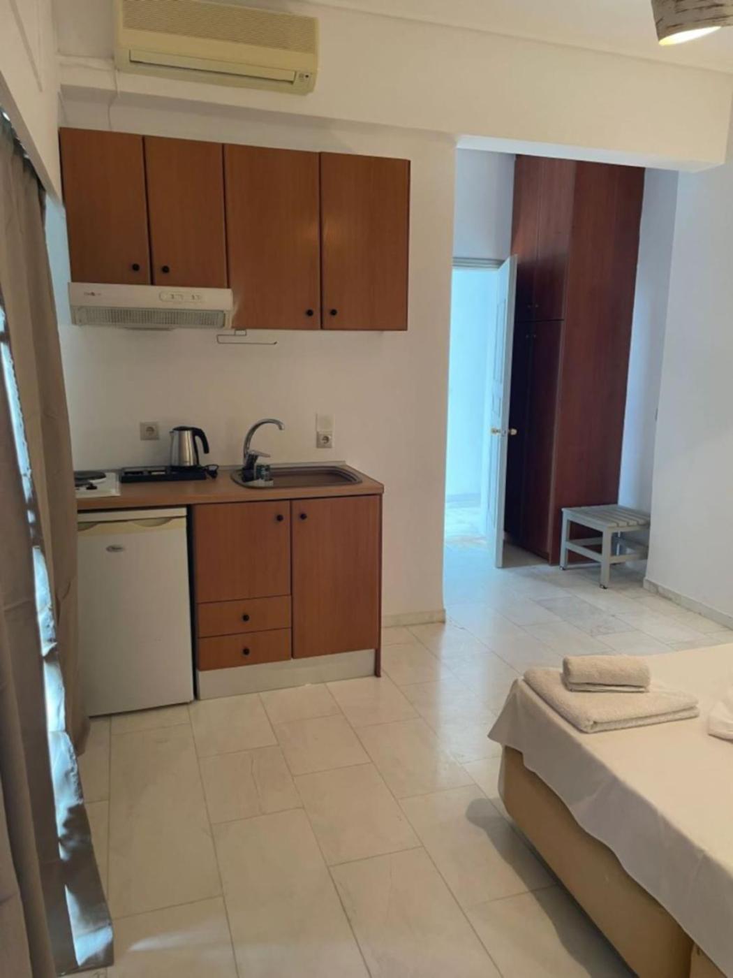 ארגוסטולי Hotel Kourkoumelata מראה חיצוני תמונה