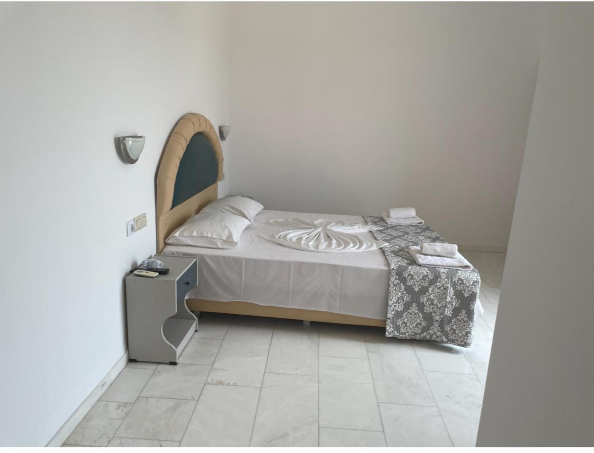 ארגוסטולי Hotel Kourkoumelata מראה חיצוני תמונה