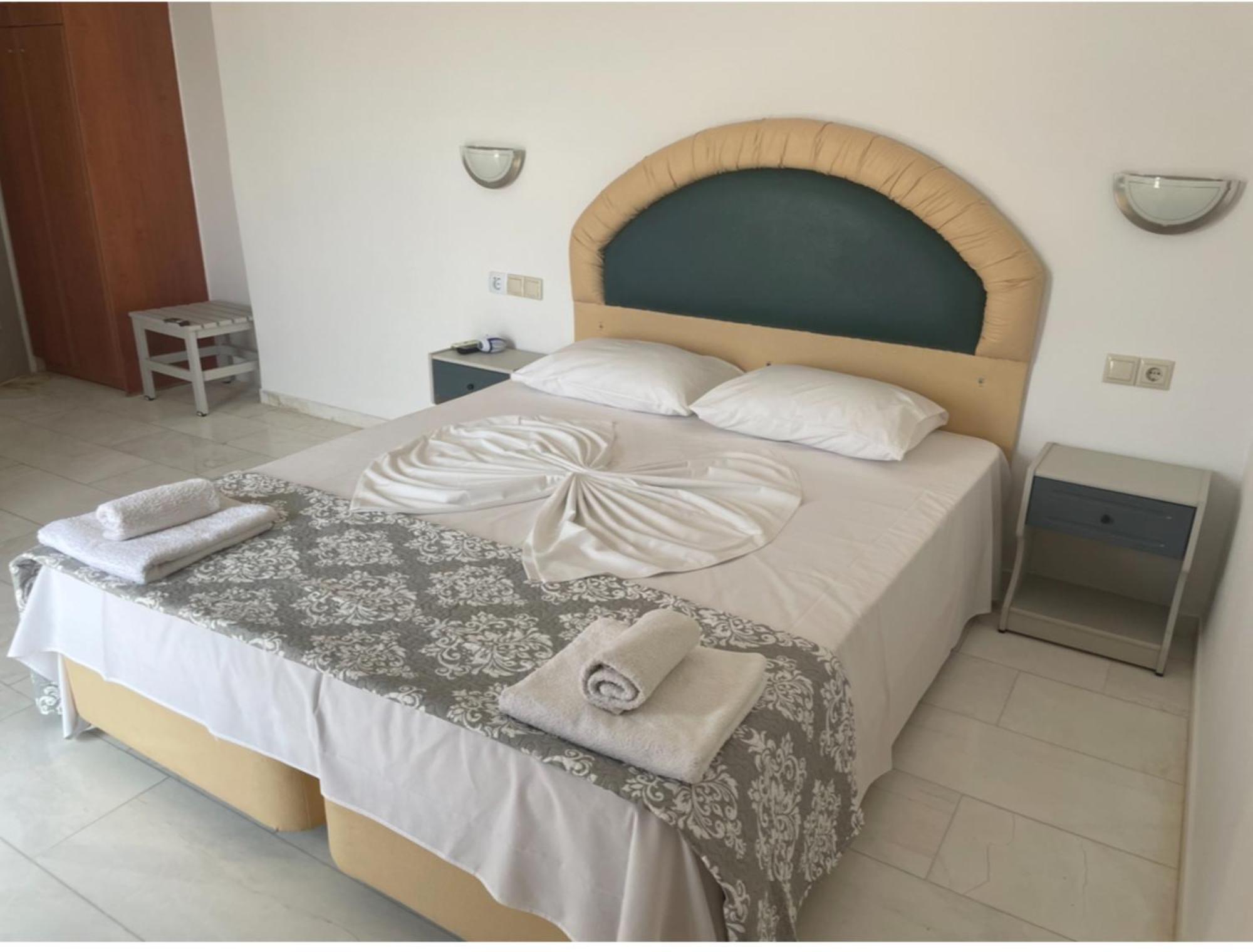 ארגוסטולי Hotel Kourkoumelata מראה חיצוני תמונה
