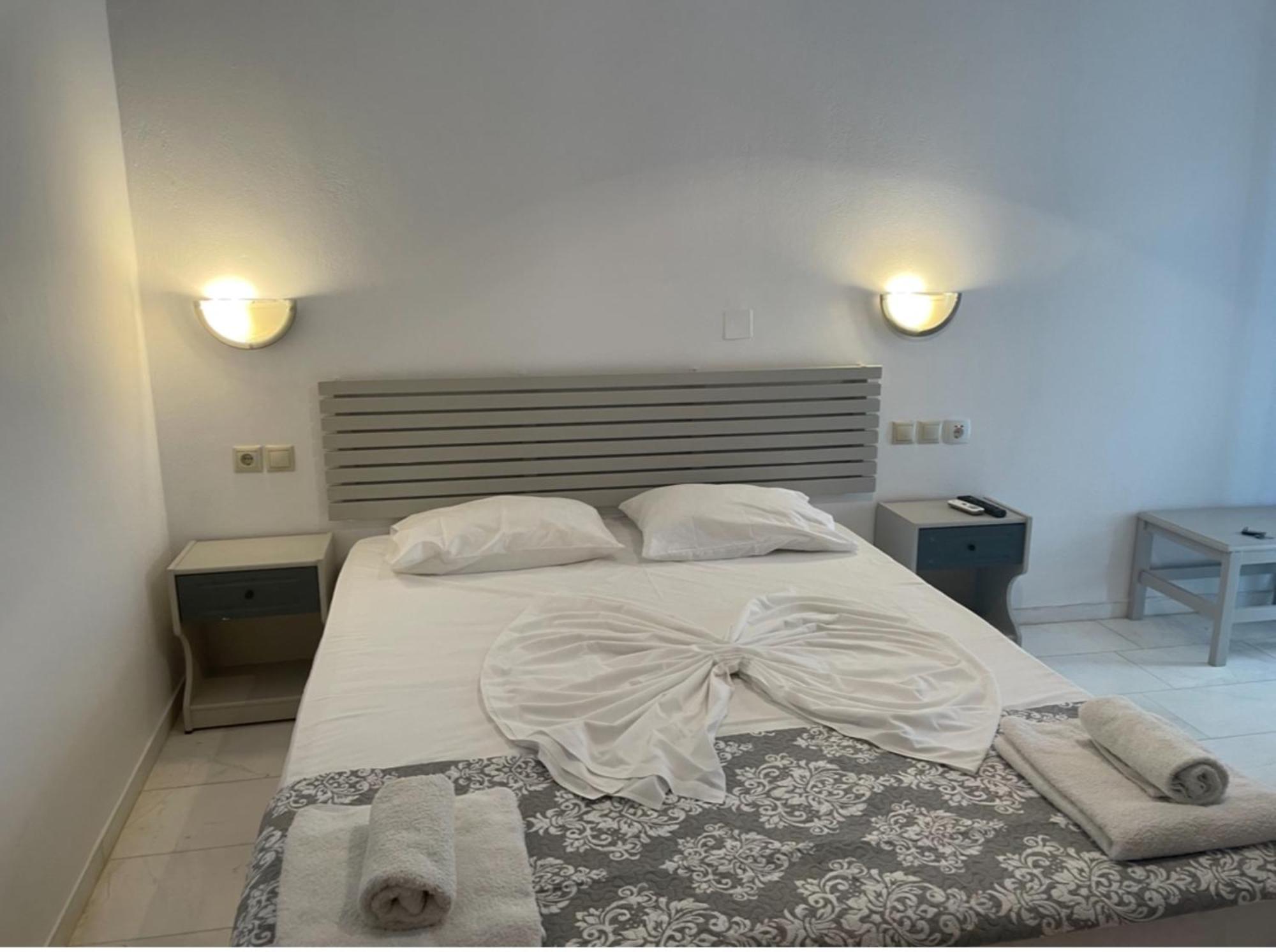 ארגוסטולי Hotel Kourkoumelata מראה חיצוני תמונה